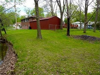 2nd image of 830 N 63rd St