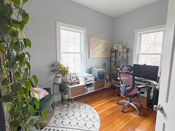 5th image of 38 Putnam Ave #3
