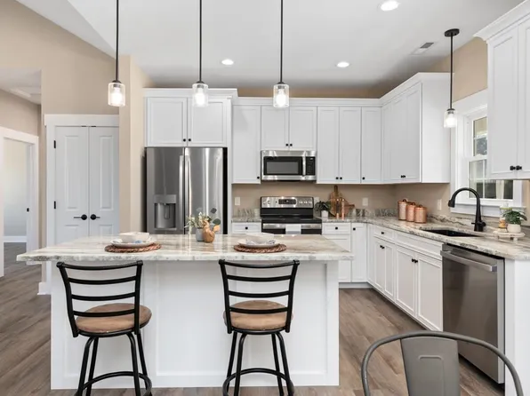 5381 Lee Jackson Hwy, Greenville, VA 24440