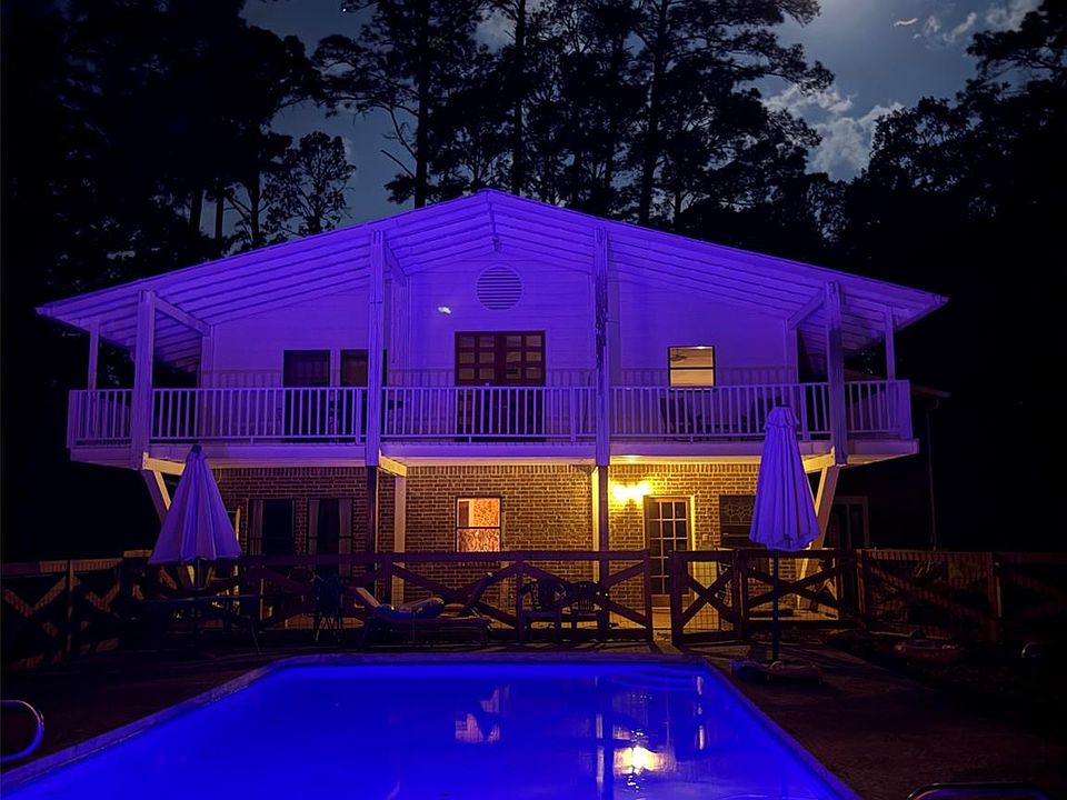 1st image of 363 Porter Rd
