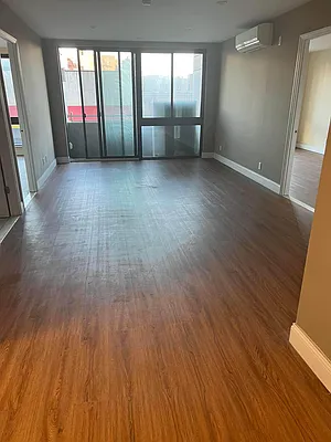 Rented by Apple Realty Group Corp | media 20