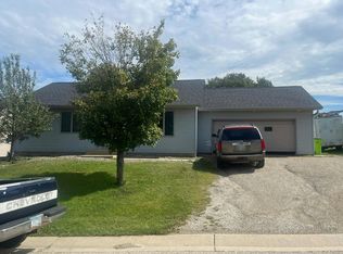 156 5th Ave SE, Dover, MN 55929