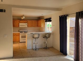 15083 Roan Cir, Victorville, CA 92394