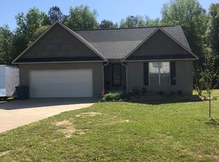 294 Granite Cir, Albertville, AL 35950