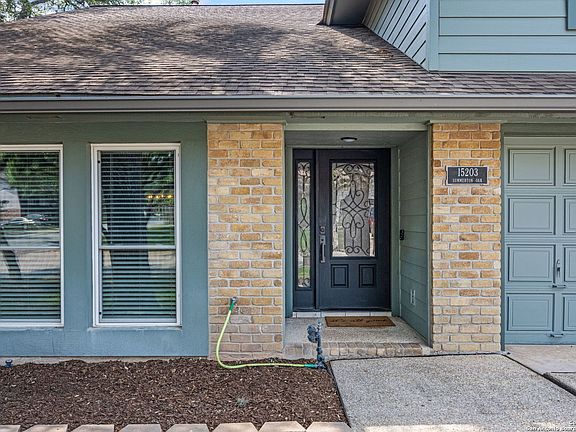 3rd image of 15203 SUMMERTON OAK ST