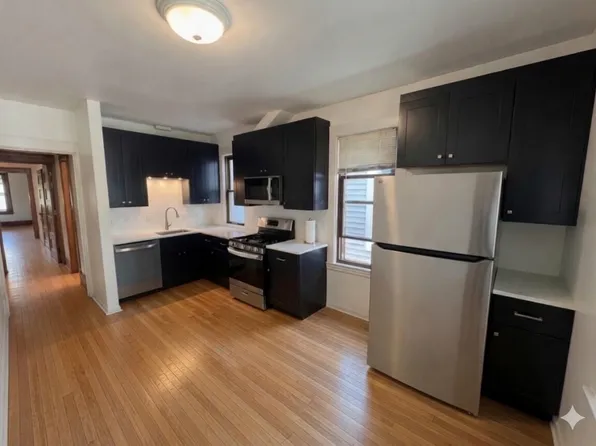 627 4th St NE #3, Minneapolis, MN 55413