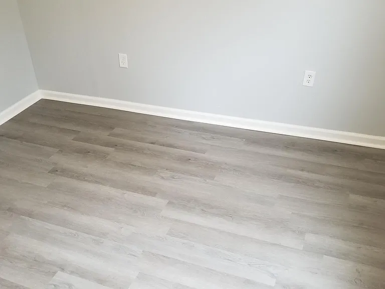 24542 Gonseth Rd #6 — Photo 2