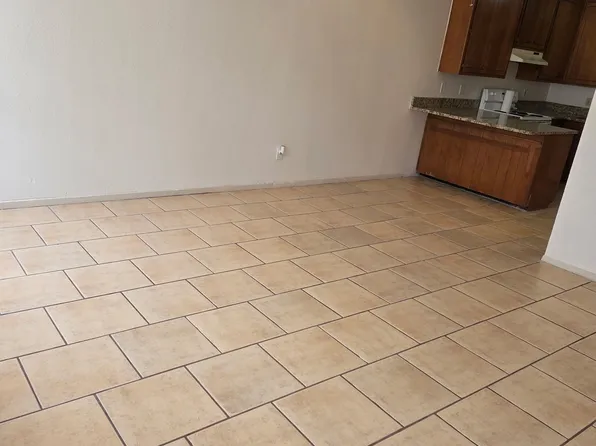 1461 Alamo St APT A, Las Cruces, NM 88001