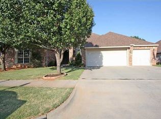 2600 Kingsley Ln, Oklahoma City, OK 73128