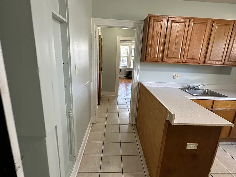 77 Hanmer St #1E — Photo 11