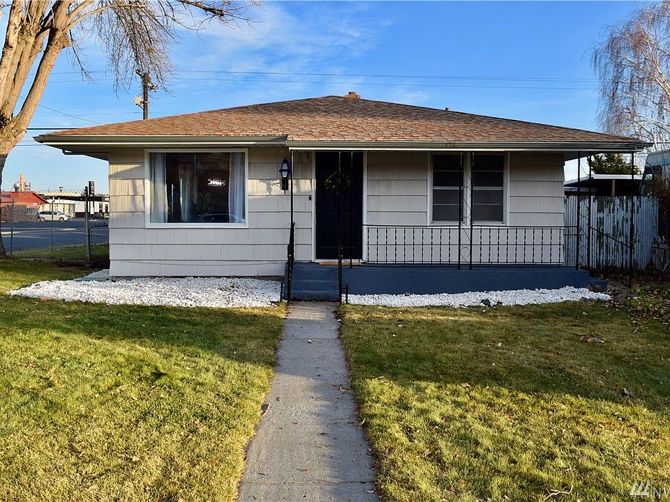 1st image of 1306 C St SW