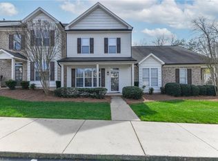 10 Abelia Ct, Greensboro, NC 27455