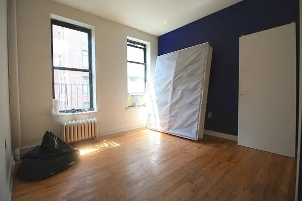 Rented by Mason Group LLC | media 18