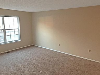 Master bedroom with new carpeting