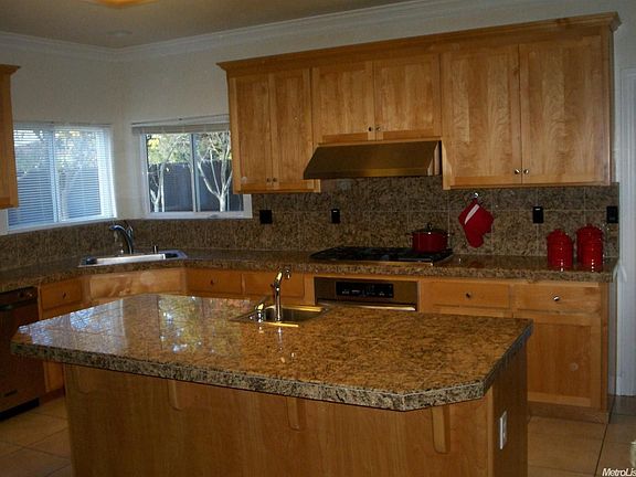 5th image of 1131 Pistachio Ct