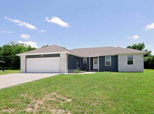 350 Towne Loop, Marshfield, MO 65706