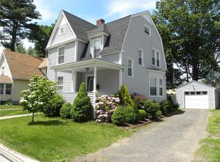 32 Garvan St, East Hartford, CT 06108