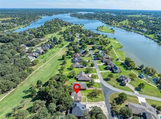 100 Pawnee Trl, Lake Kiowa, TX 76240