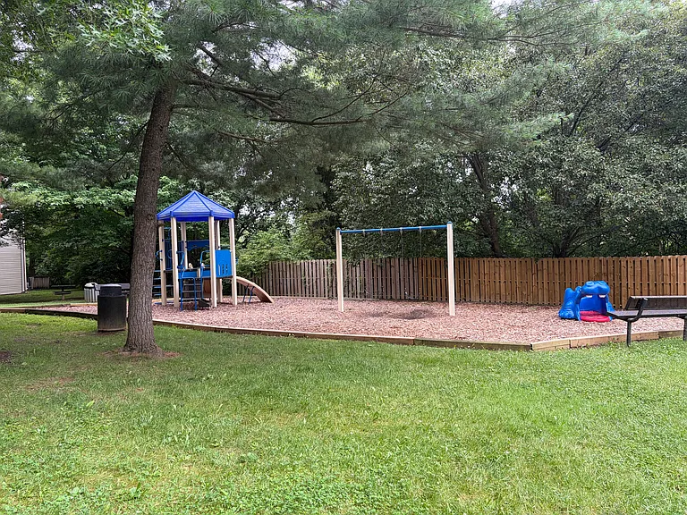 18336 Streamside Dr #101 — Photo 35