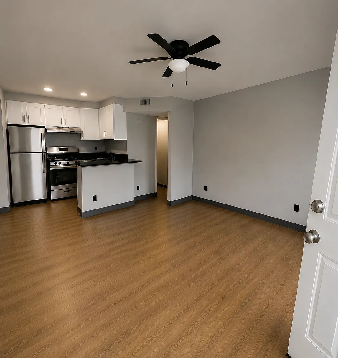 2 bed, 750 sqft, $1,350 — Photo 1