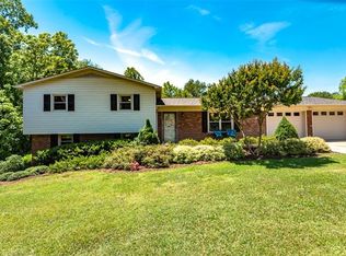 1921 Nance Dr #5, Newton, NC 28658