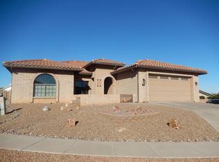 163 E Calle Pulsera, Green Valley, AZ 85614
