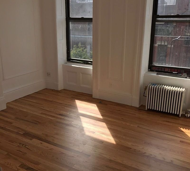 2nd image of 445 E 78th St APT 5A
