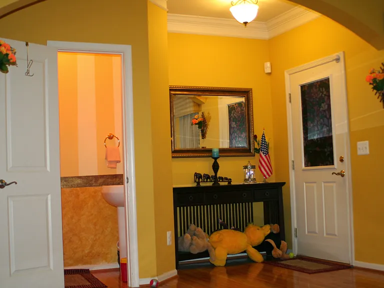 9135 Stonegarden Dr — Photo 6