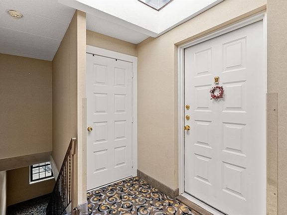3rd image of 16 Winter St APT 48A