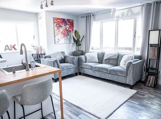 104 S Tinker Ln, Kenai, AK 99611