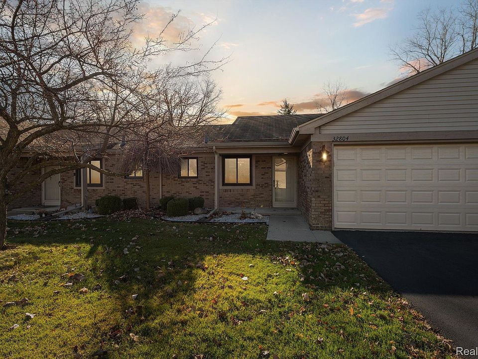 1st image of 32804 Harmon Ct