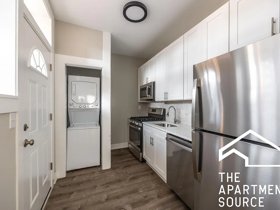 6519 N Newgard Ave #3D