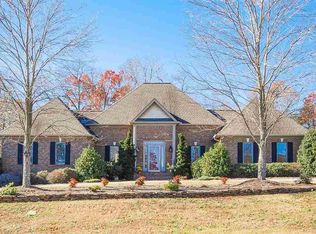 23 Millers Pond Way, Travelers Rest, SC 29690