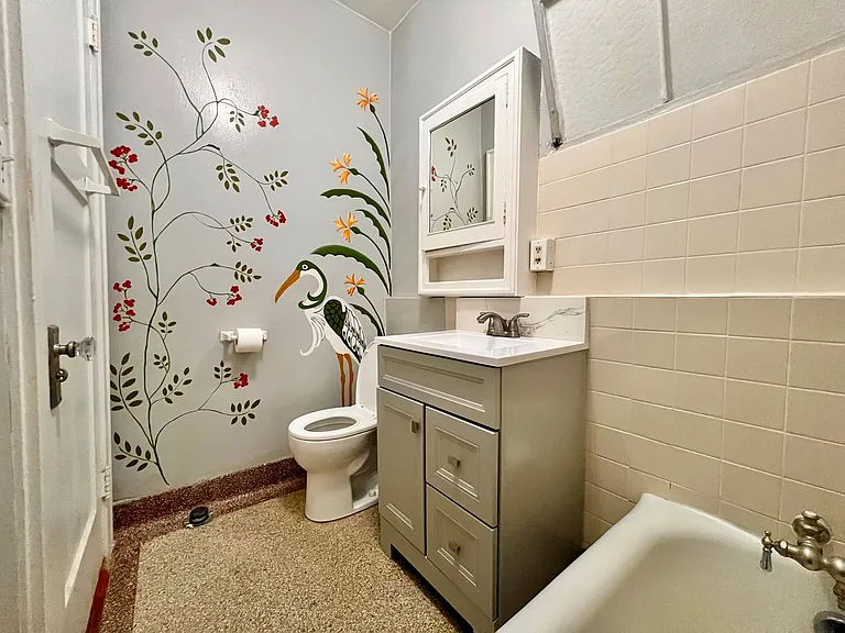 2015 NW Flanders St #502 — Photo 18