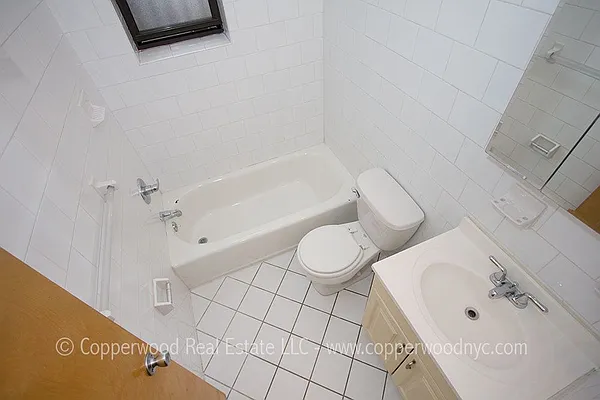 Rented by Copperwood Real Estate | media 22