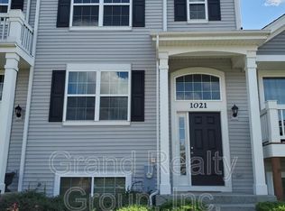 1021 Piccolo Ln UNIT 1, Round Lake, IL 60073