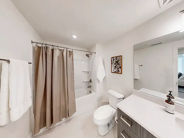 Valora Apartments — Photo 8