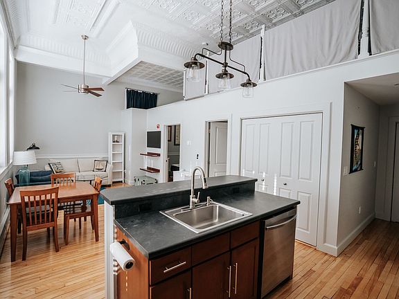 4th image of 1251 Congress St APT 301