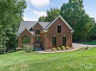 3234 Planters Ridge Rd, Charlotte, NC 28270