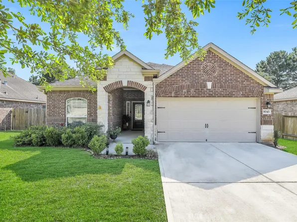 9043 Nina Rd, Conroe, TX 77304