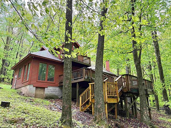 2nd image of 785 Ridge Rd