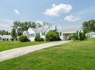 302 Janeway, Greenwood, SC 29649