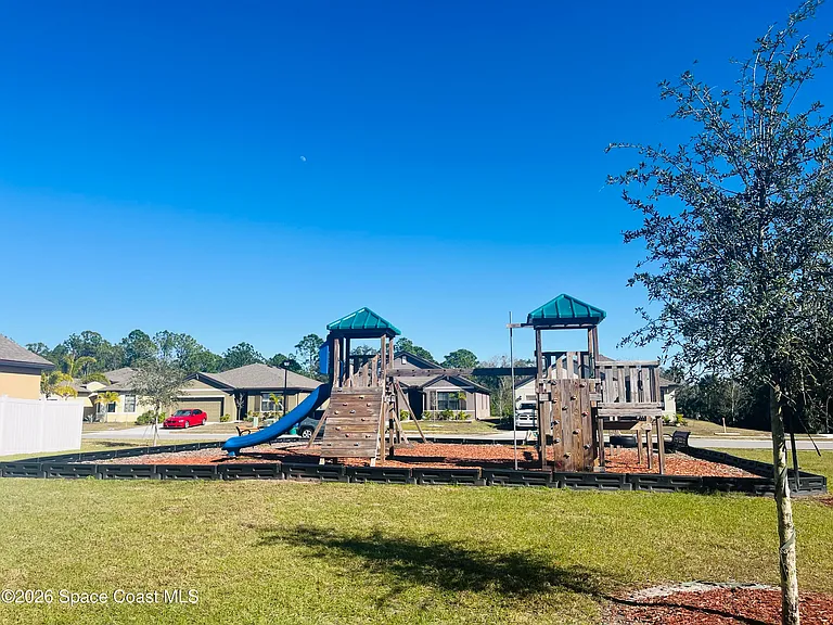 1709 Morely Dr — Photo 28