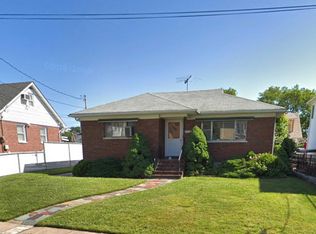 125 Bedford Ave, Staten island, NY 10306