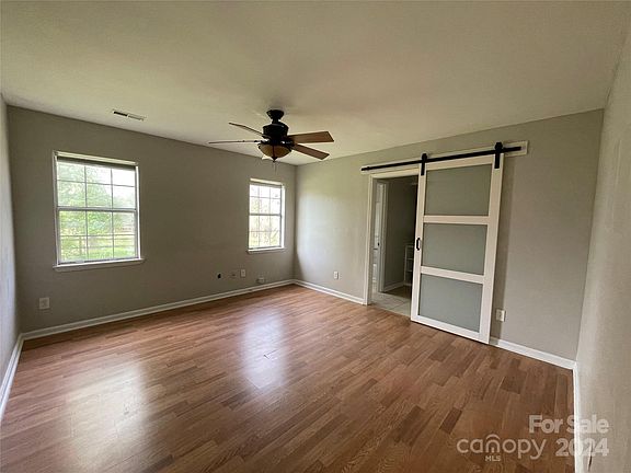 4th image of 8633 Milton Morris Dr
