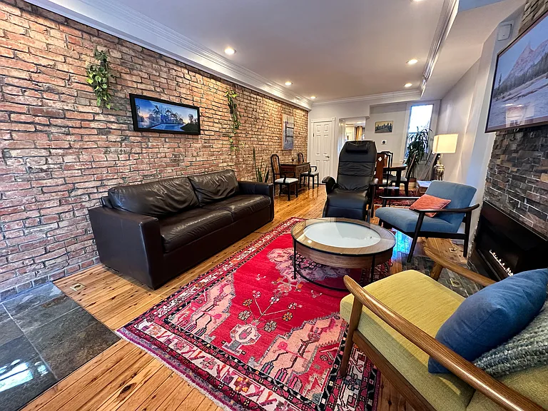 433 Warner St NW — Photo 4