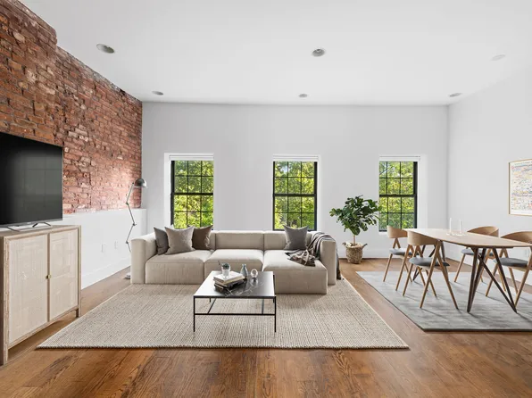 320 Madison Street image 1 of 8