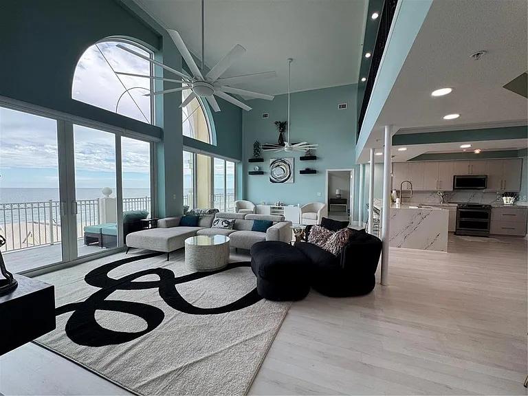 200 Ocean Crest Dr #1112 — Photo 4