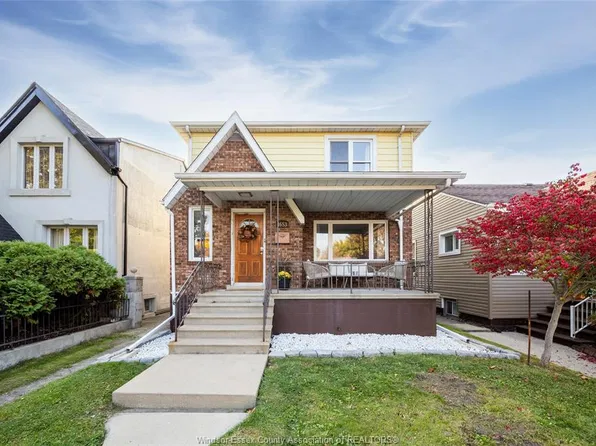 1653 Pierre Ave, Windsor, ON N8X 4P7