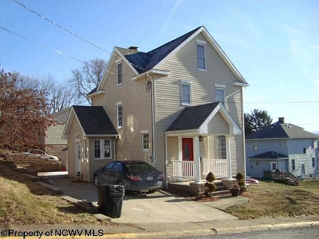 1st image of 609 Dayton St